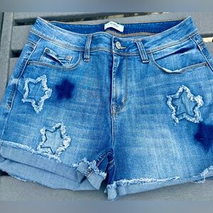 Kensie Denim Shorts Women’s Size 6 (28) Distressed Star Patch Cutoff Jean Shorts